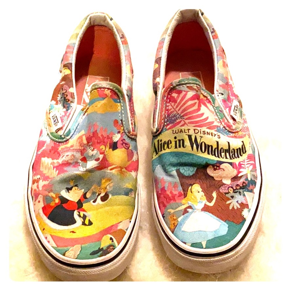 Alice in Wonderland Disney Vans